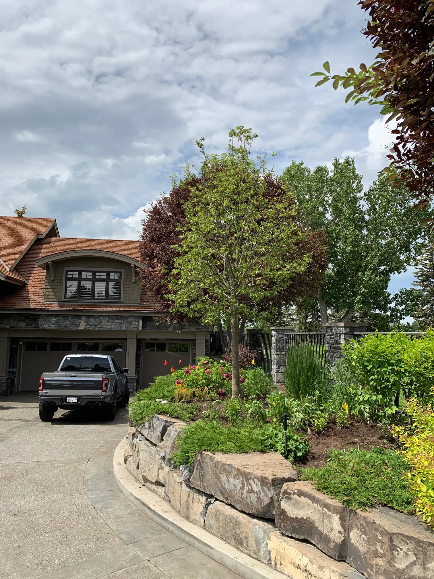 Retaining Walls & Patios service